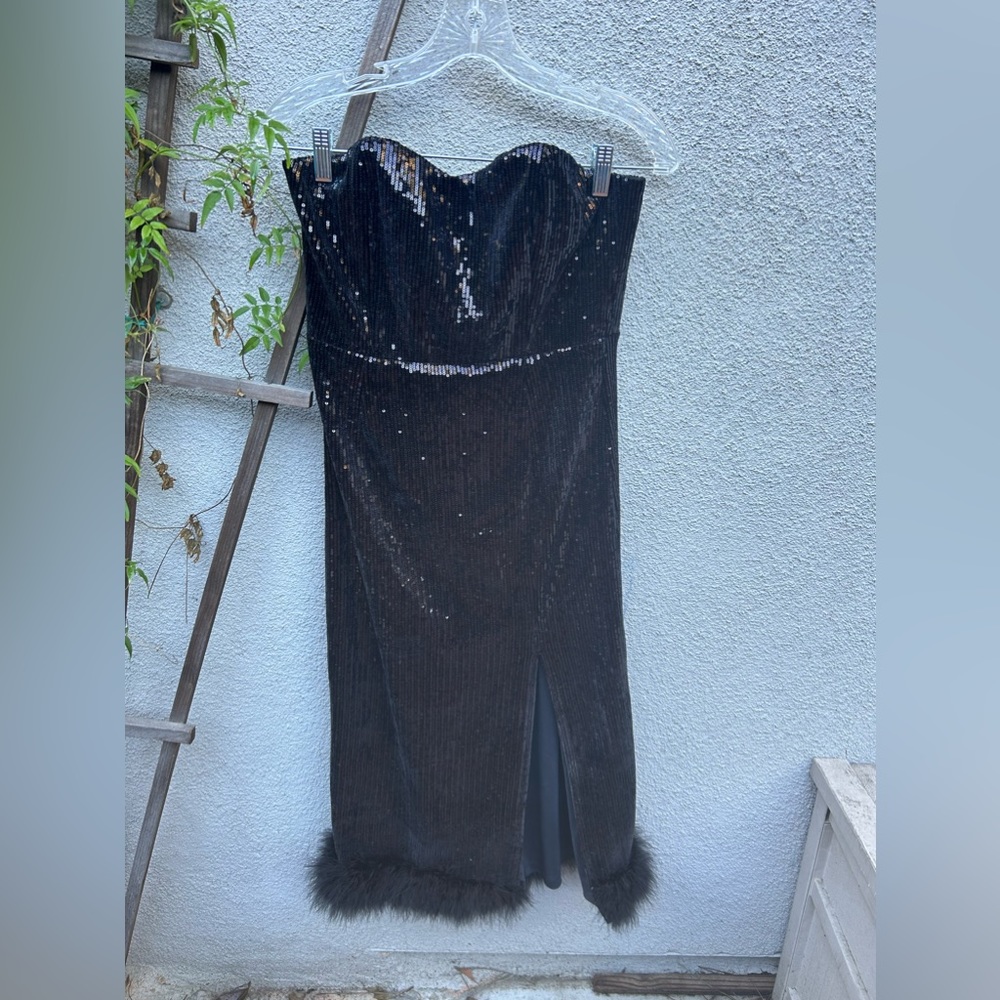NBD Kalindi Midi Dress in Black Sequin & Feather Trim Size Medium - Picture 4 of 10
